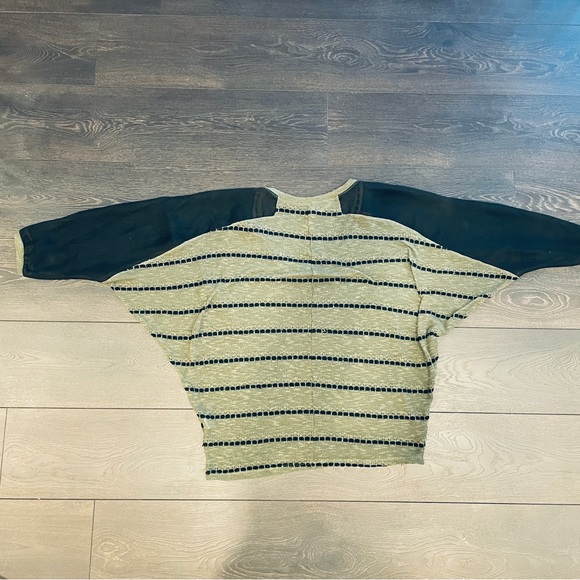 Harmony Mesh 3/4 Sleeve Olive Green Striped See Through Woven Slouchy Sweater - Picture 7 of 16